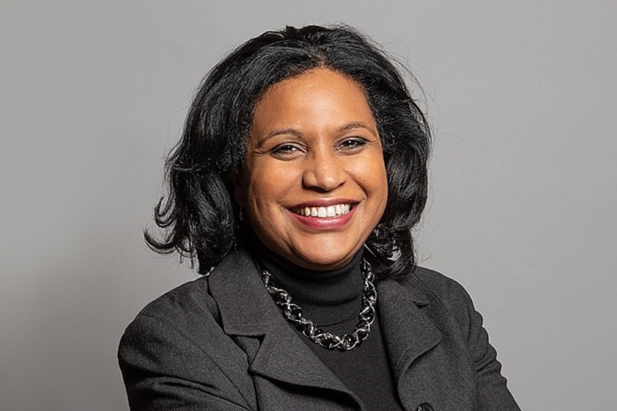 Labour shadow minister resigns for views she doesn’t have